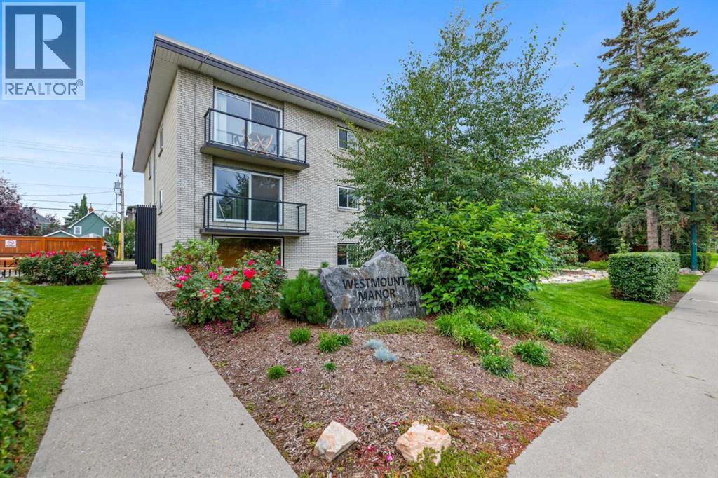 Single Family House for Sale in   Westmount Road NW Hillhurst Calgary 