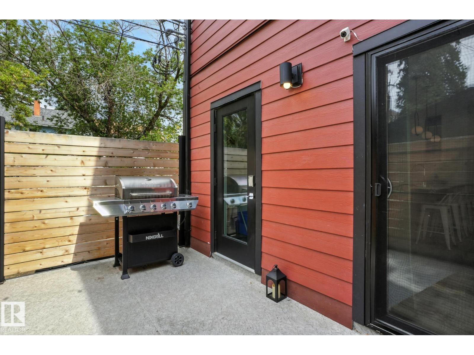 Photo 49 of 10426 126 St Nw, Edmonton AB