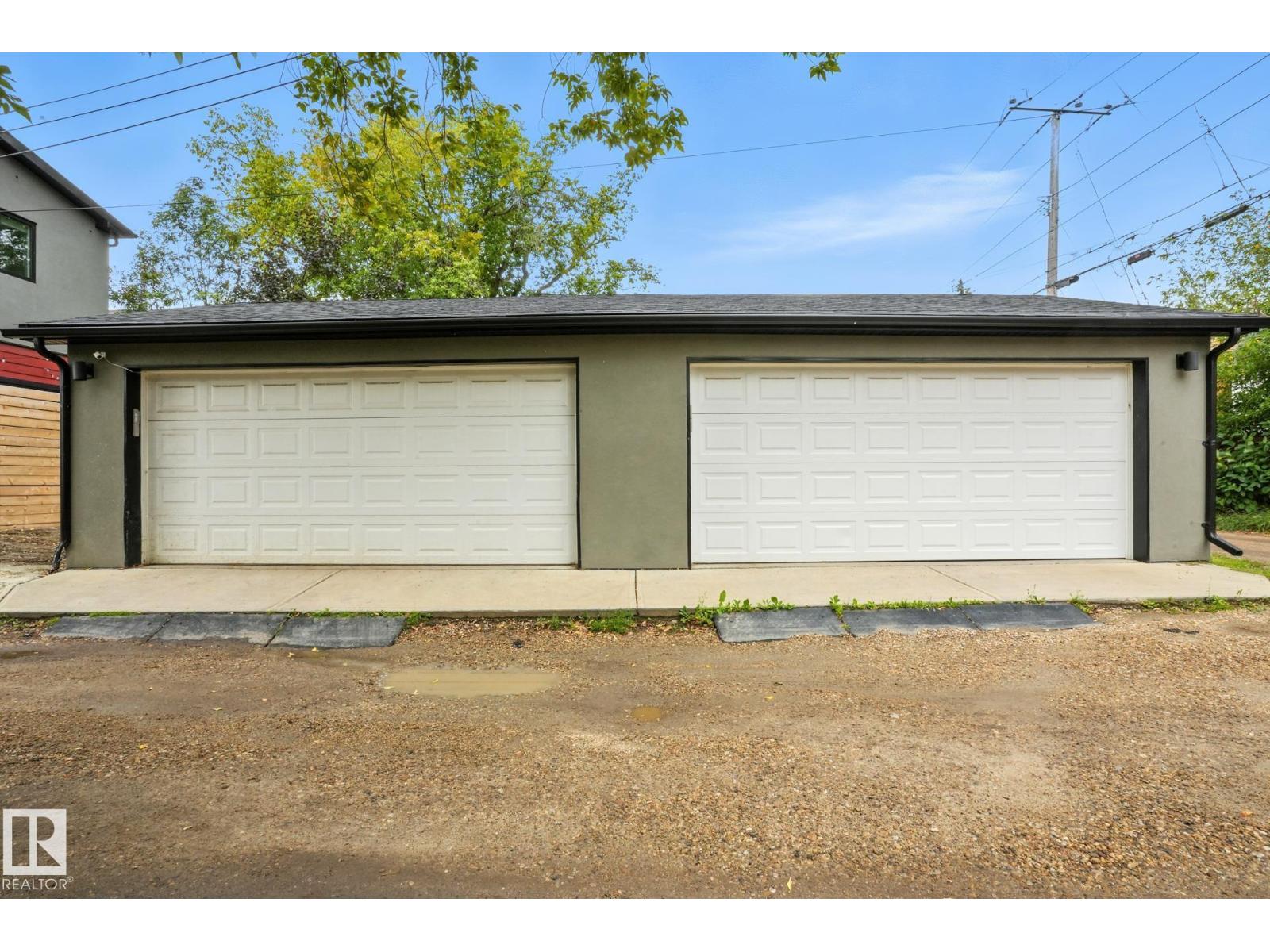 Photo 53 of 10426 126 St Nw, Edmonton AB