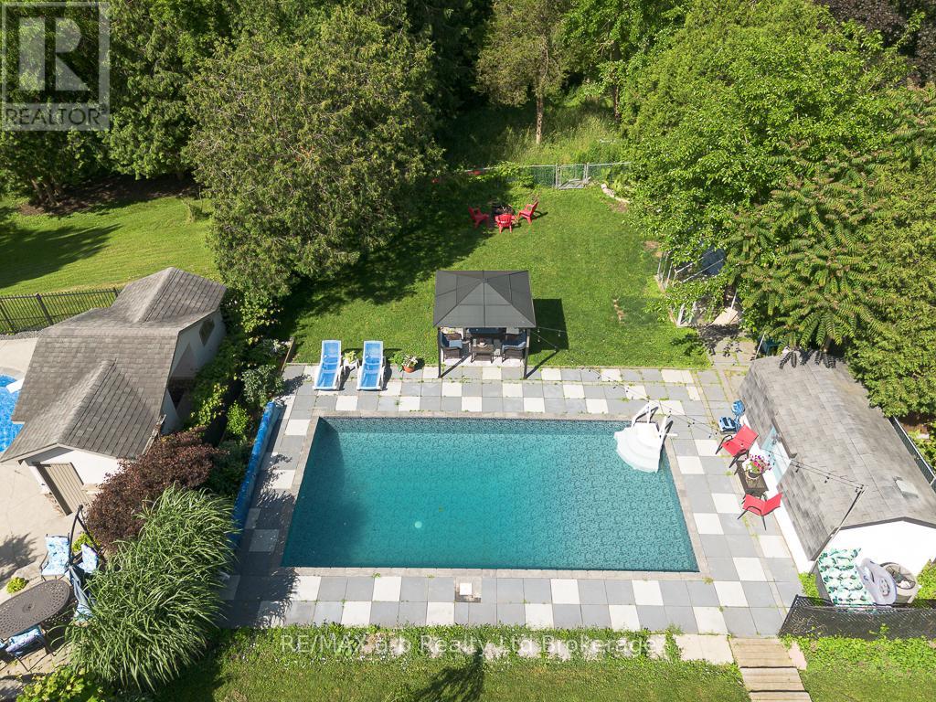 Photo 24 of 109 Sunset Drive, St Thomas ON