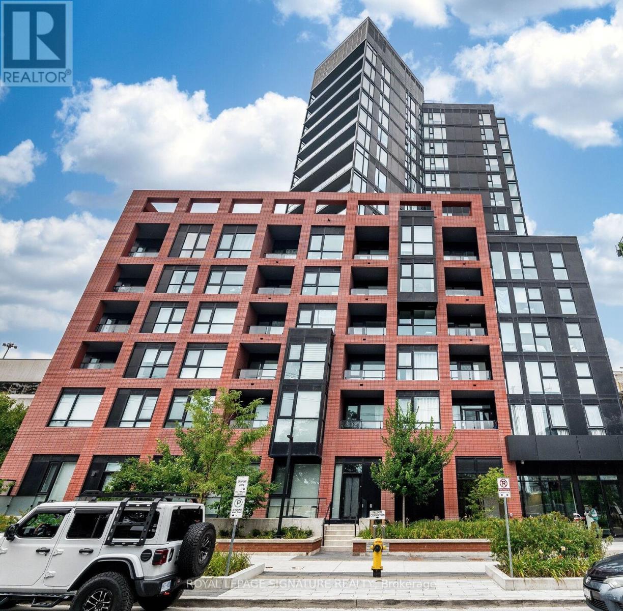 Photo 1 of 525 8 Tippett Road, Toronto ON