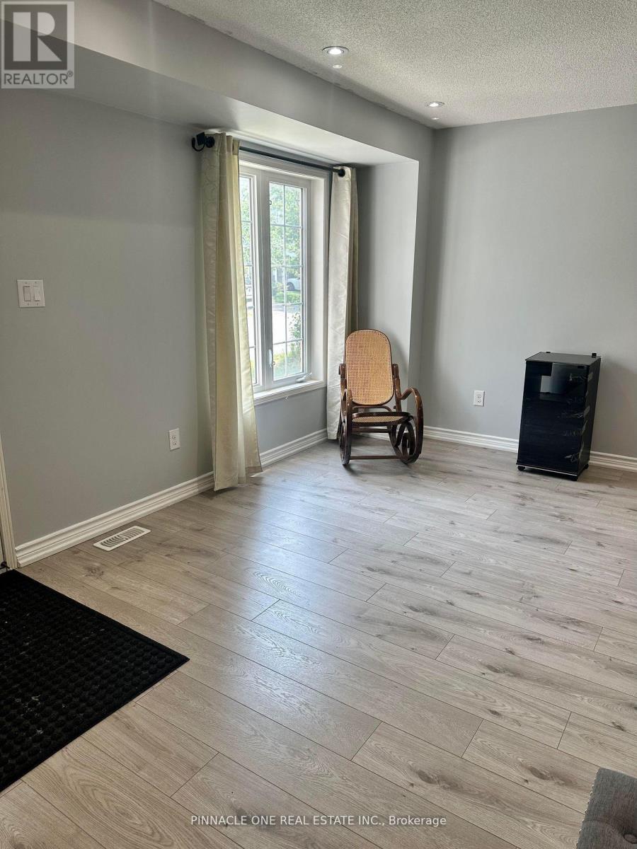 Photo 15 of 14 Blunden Road, Ajax ON