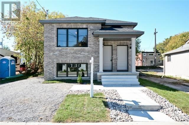 Photo 4 of 214 Celina Street, Oshawa ON
