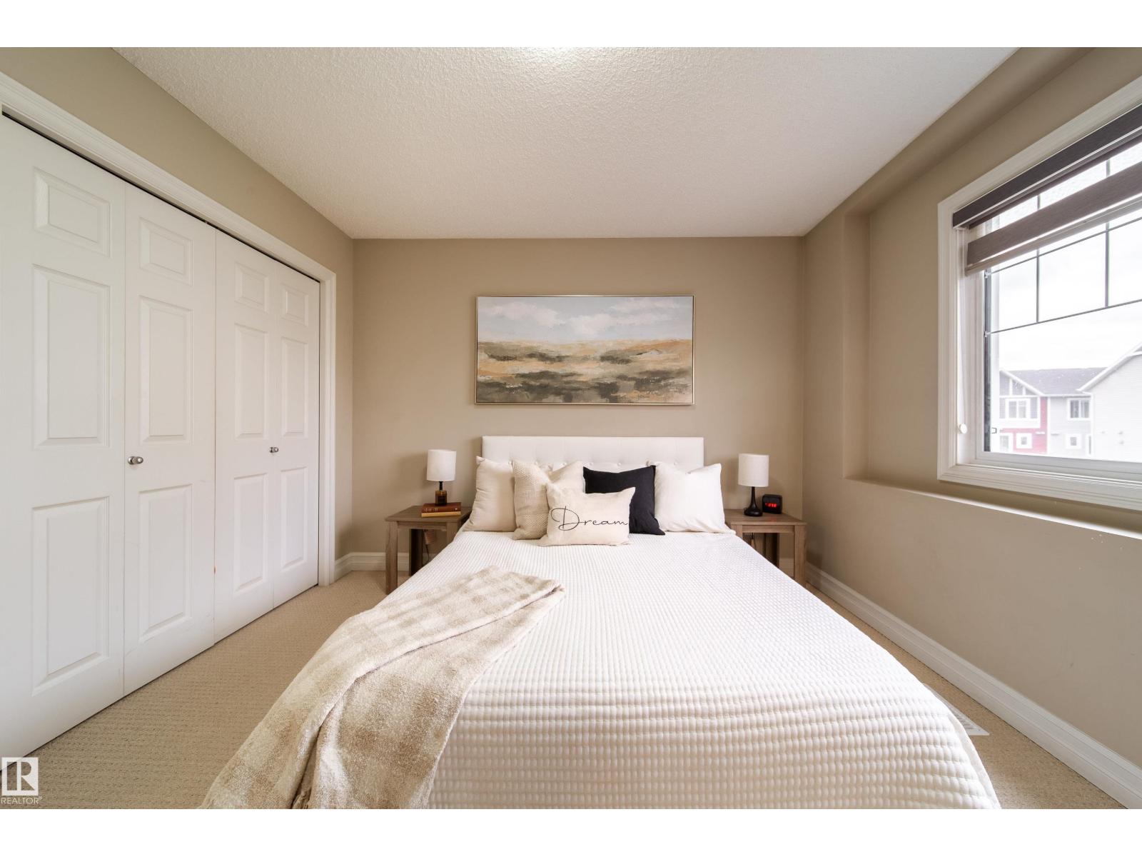 Photo 11 of 32 655 Tamarack Rd Nw, Edmonton AB