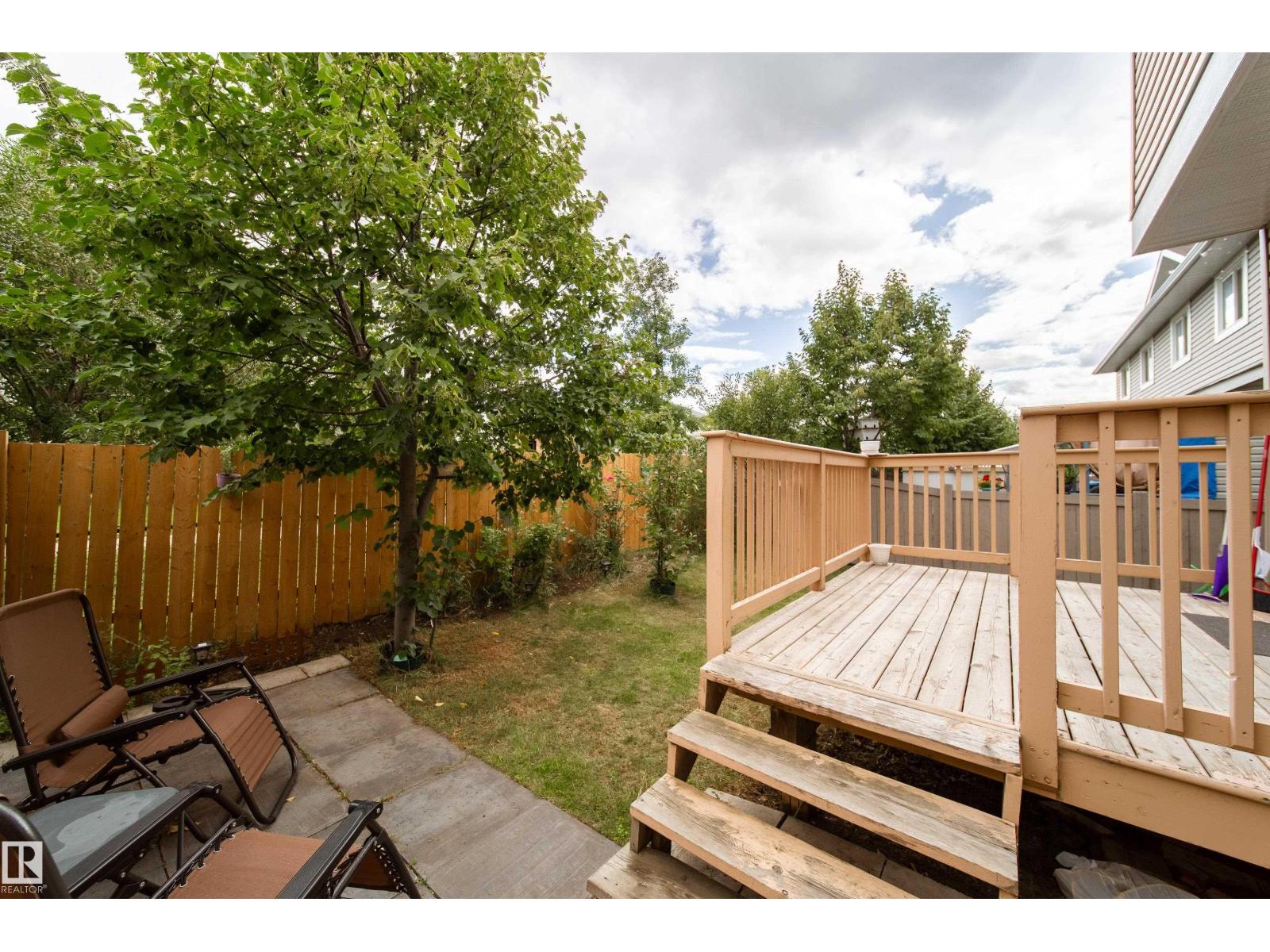 Photo 21 of 32 655 Tamarack Rd Nw, Edmonton AB