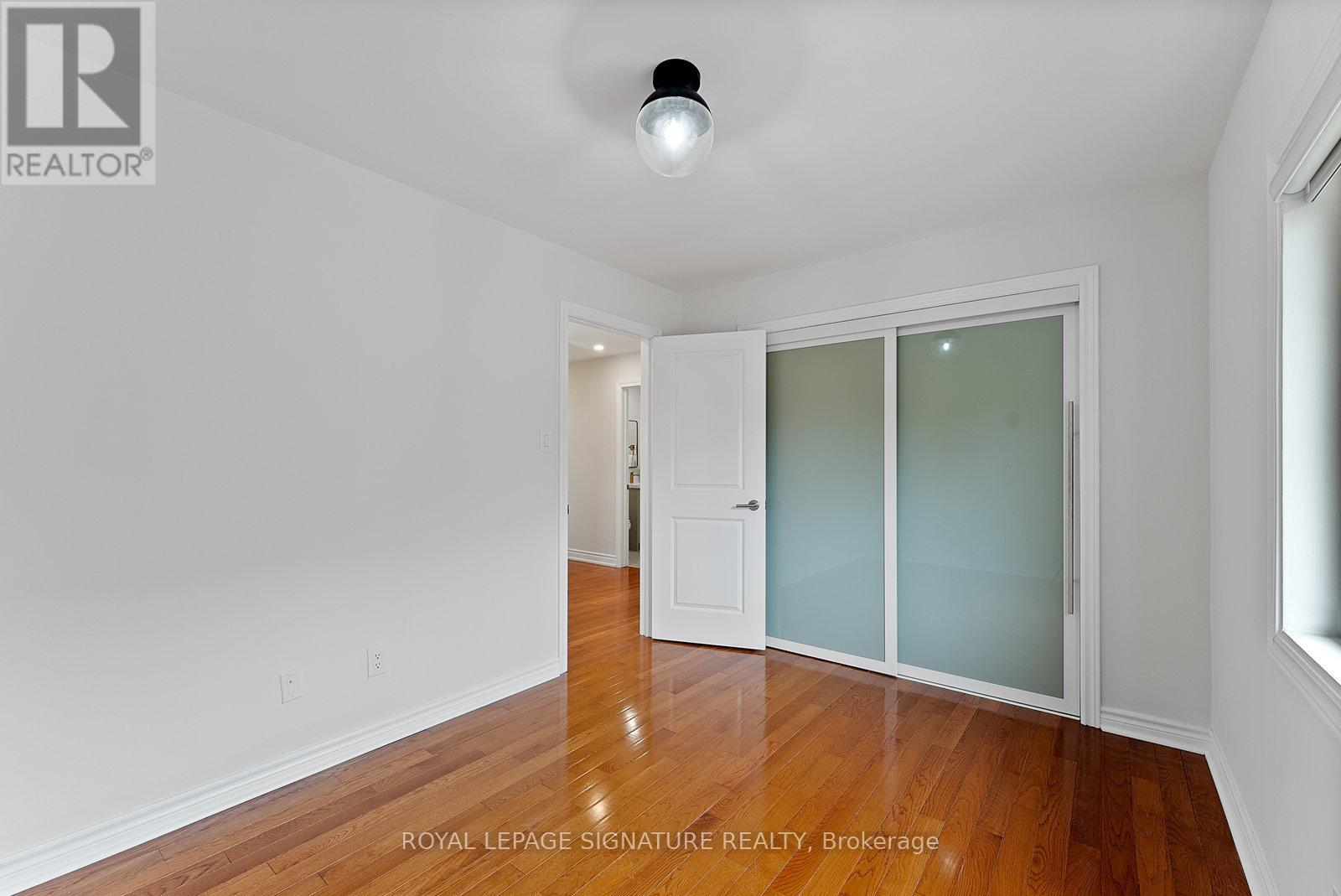 Photo 29 of 35 Mallory Avenue, Markham ON