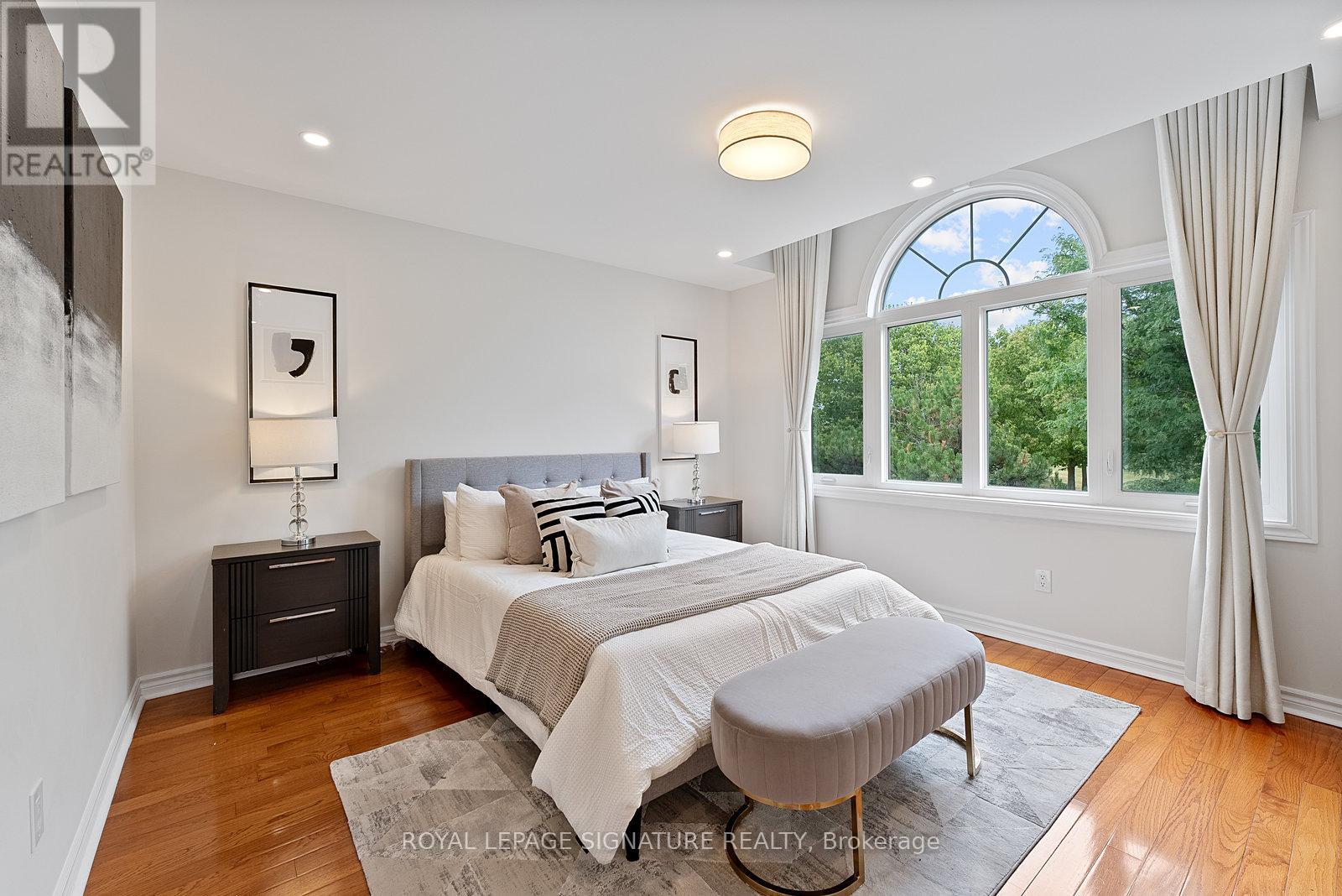 Photo 21 of 35 Mallory Avenue, Markham ON