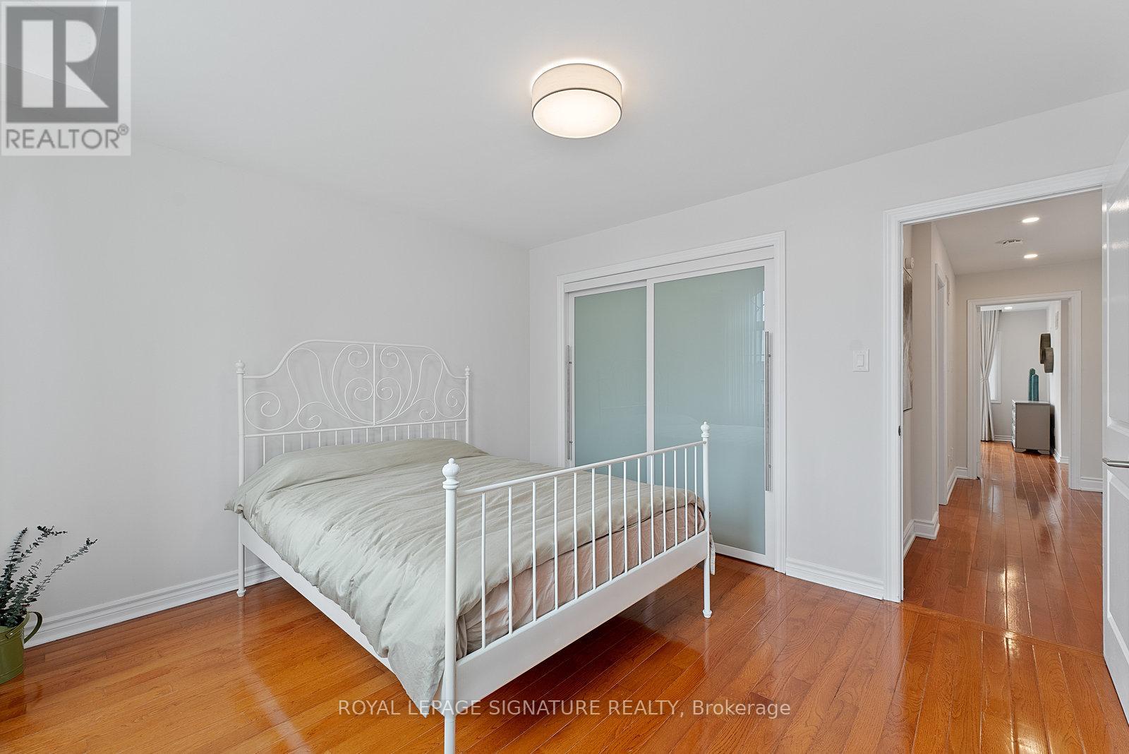 Photo 27 of 35 Mallory Avenue, Markham ON