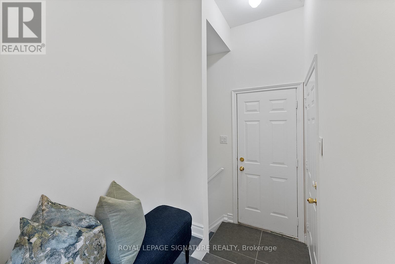Photo 36 of 35 Mallory Avenue, Markham ON