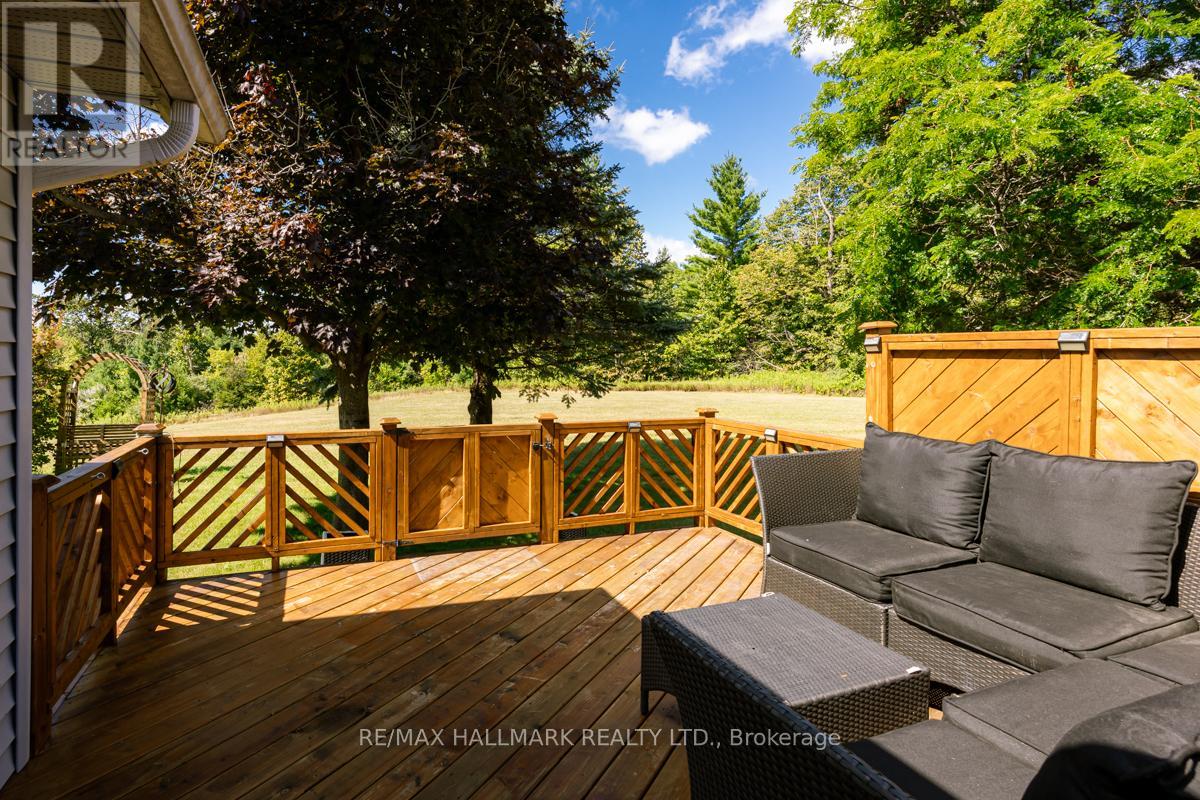 Photo 8 of 81 Tecumseth Pines Drive, New Tecumseth ON