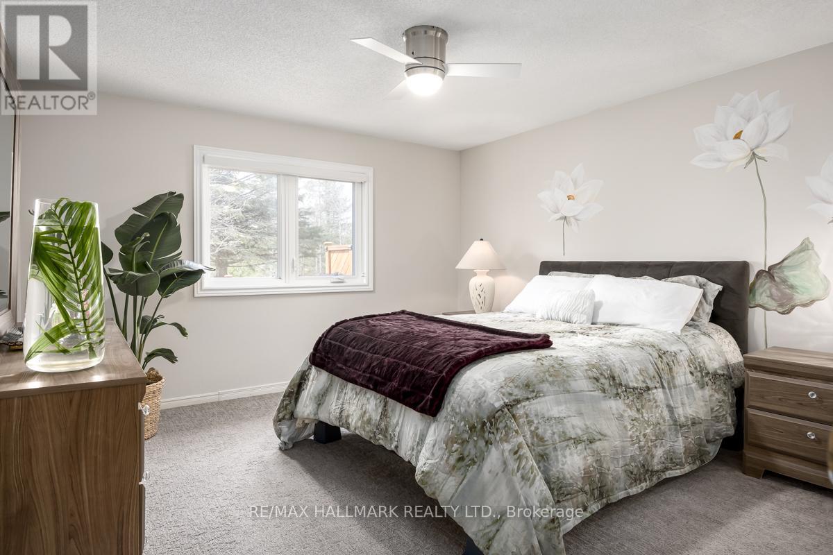 Photo 36 of 81 Tecumseth Pines Drive, New Tecumseth ON