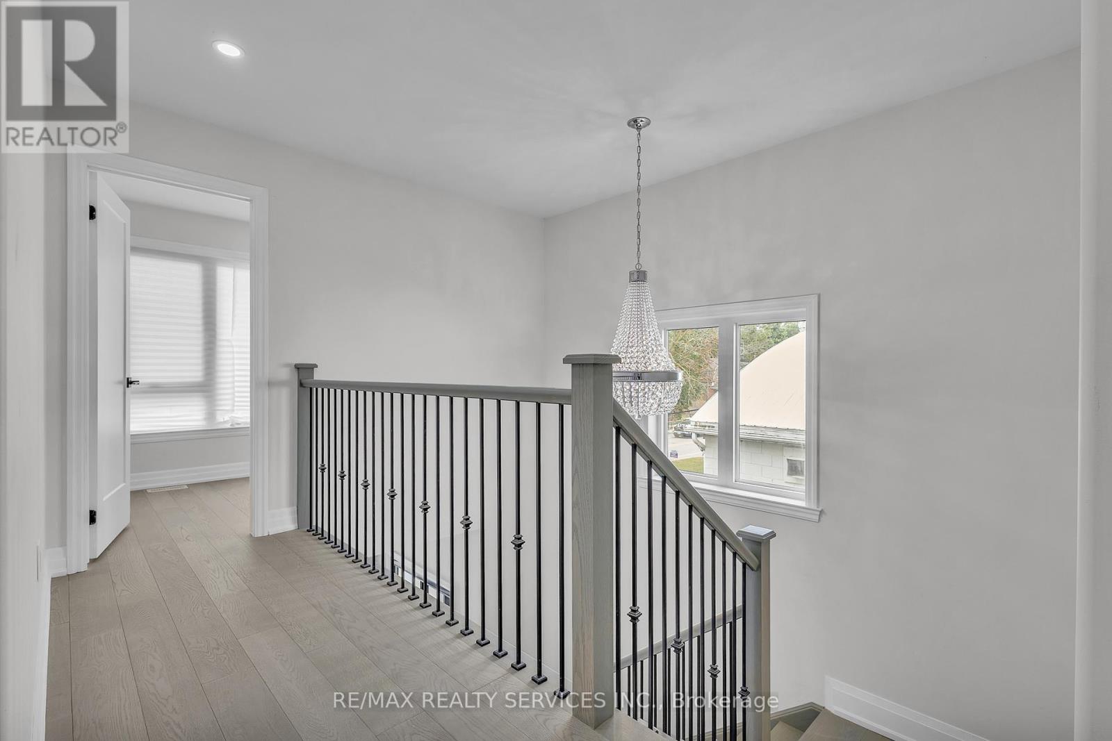 Photo 32 of 44 Albert Street W, New Tecumseth ON