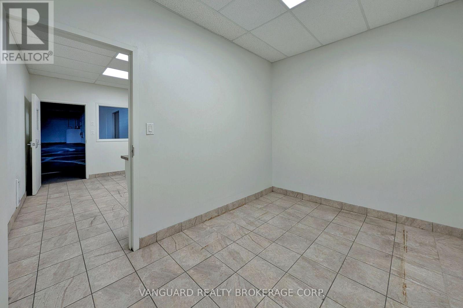 Photo 37 of 3 4 63 Medulla Avenue, Toronto ON