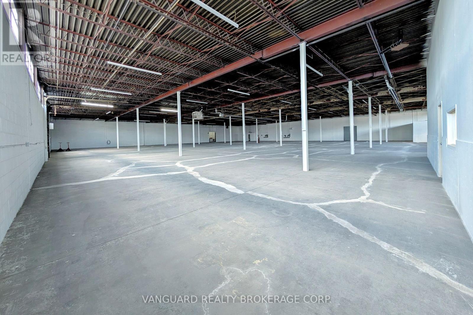 Photo 16 of 3 4 63 Medulla Avenue, Toronto ON
