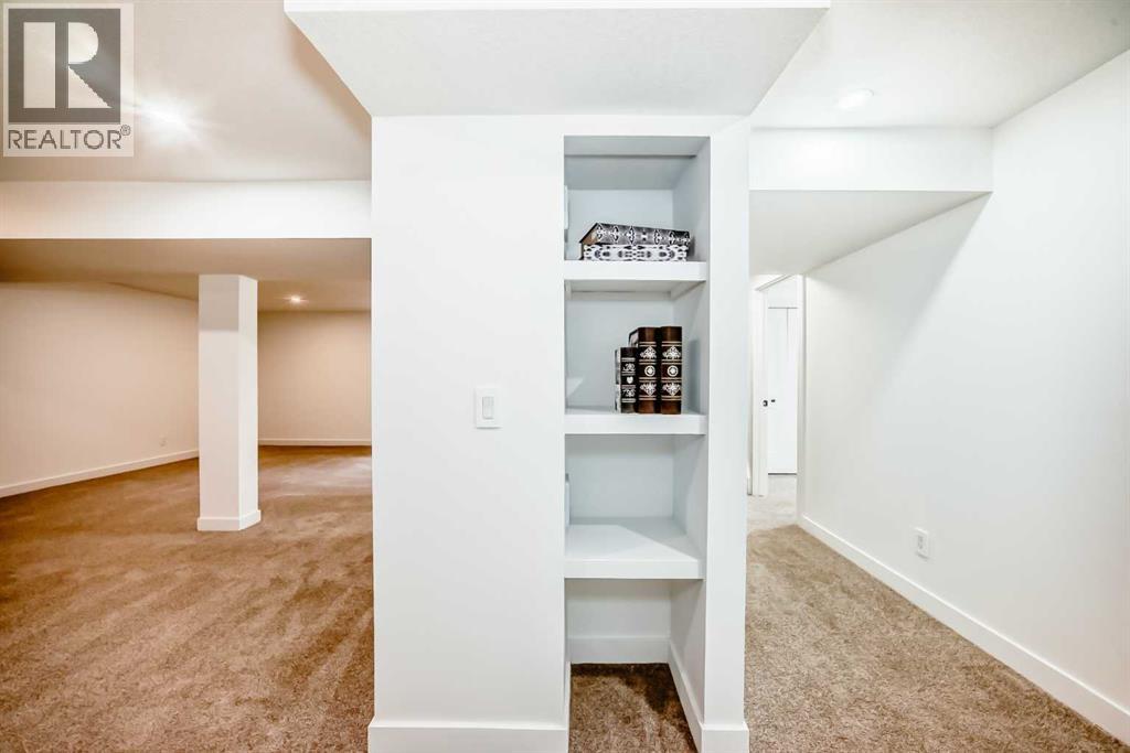 Single Family House Bungalow for Sale in  Lake Arrow Green SE Lake Bonavista Calgary 