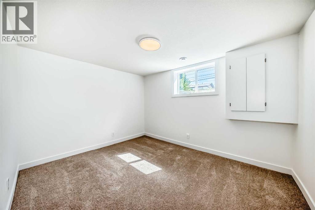 Single Family House Bungalow for Sale in  Lake Arrow Green SE Lake Bonavista Calgary 
