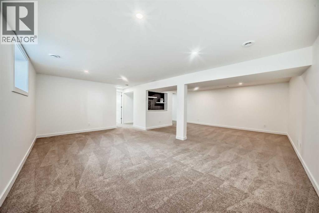Single Family House Bungalow for Sale in  Lake Arrow Green SE Lake Bonavista Calgary 