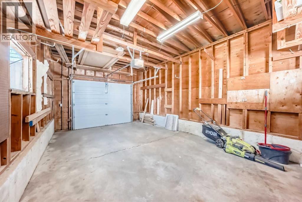 Single Family House Bungalow for Sale in  Lake Arrow Green SE Lake Bonavista Calgary 