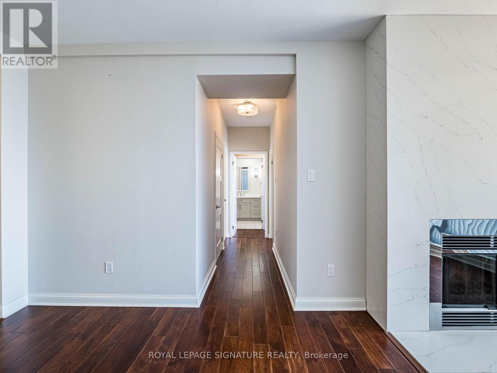 Photo 38 of 2204 24 Hanover Road, Brampton ON