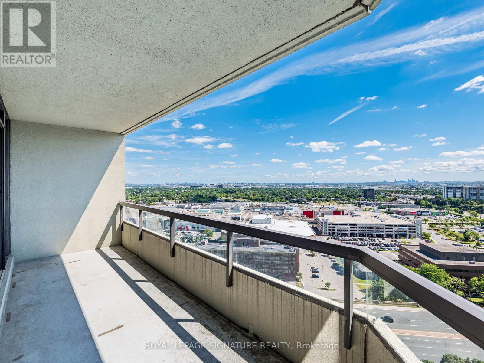 Photo 22 of 2204 24 Hanover Road, Brampton ON