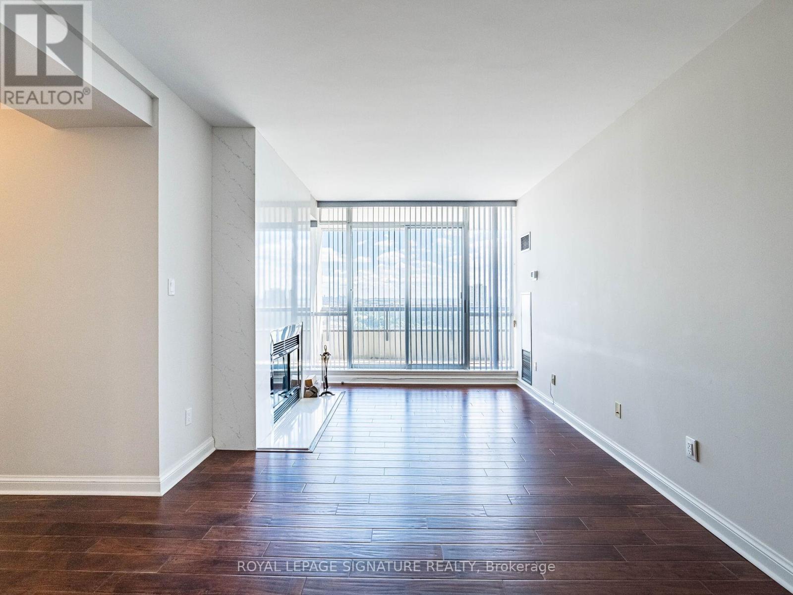 Photo 26 of 2204 24 Hanover Road, Brampton ON