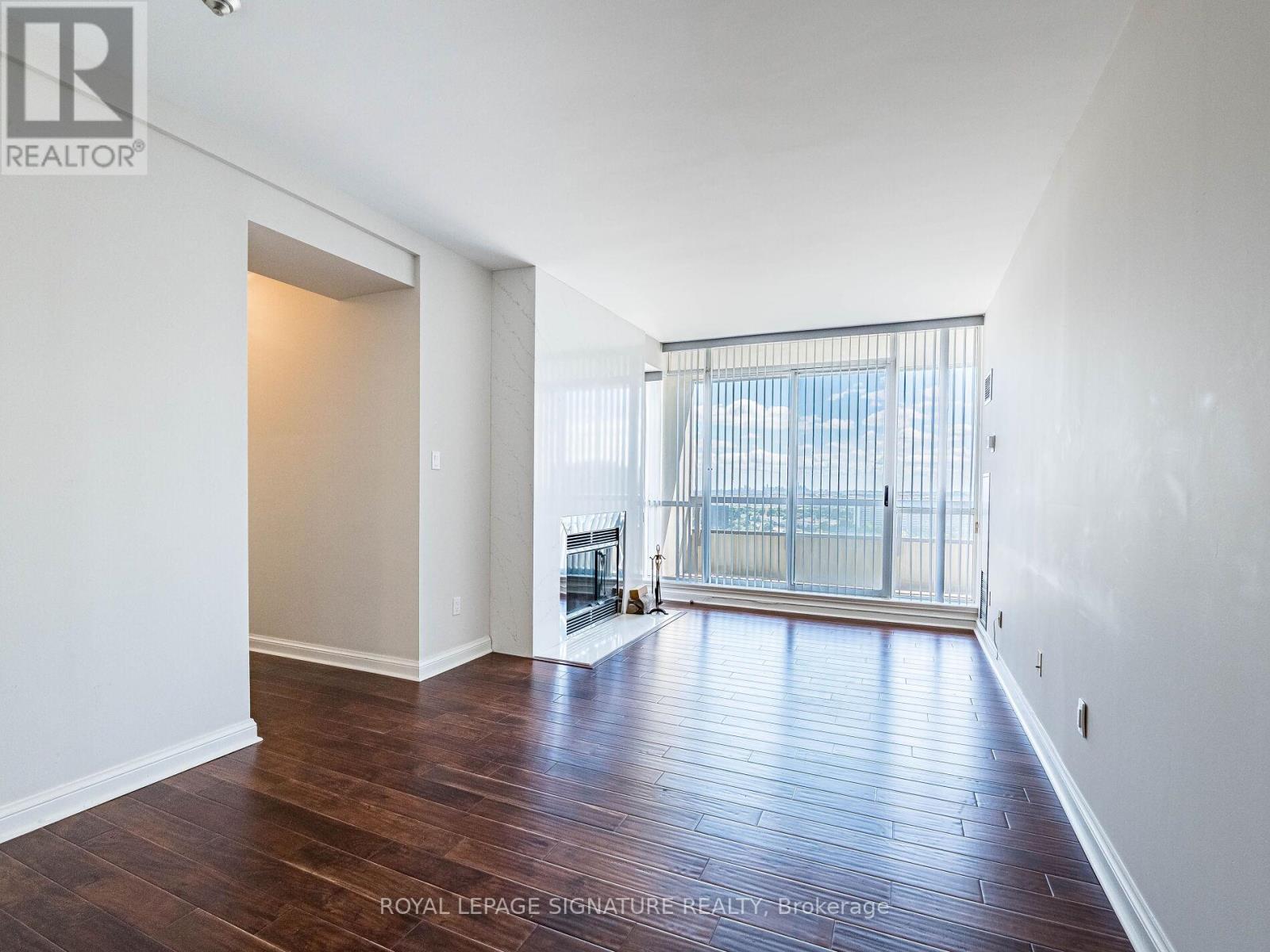 Photo 31 of 2204 24 Hanover Road, Brampton ON