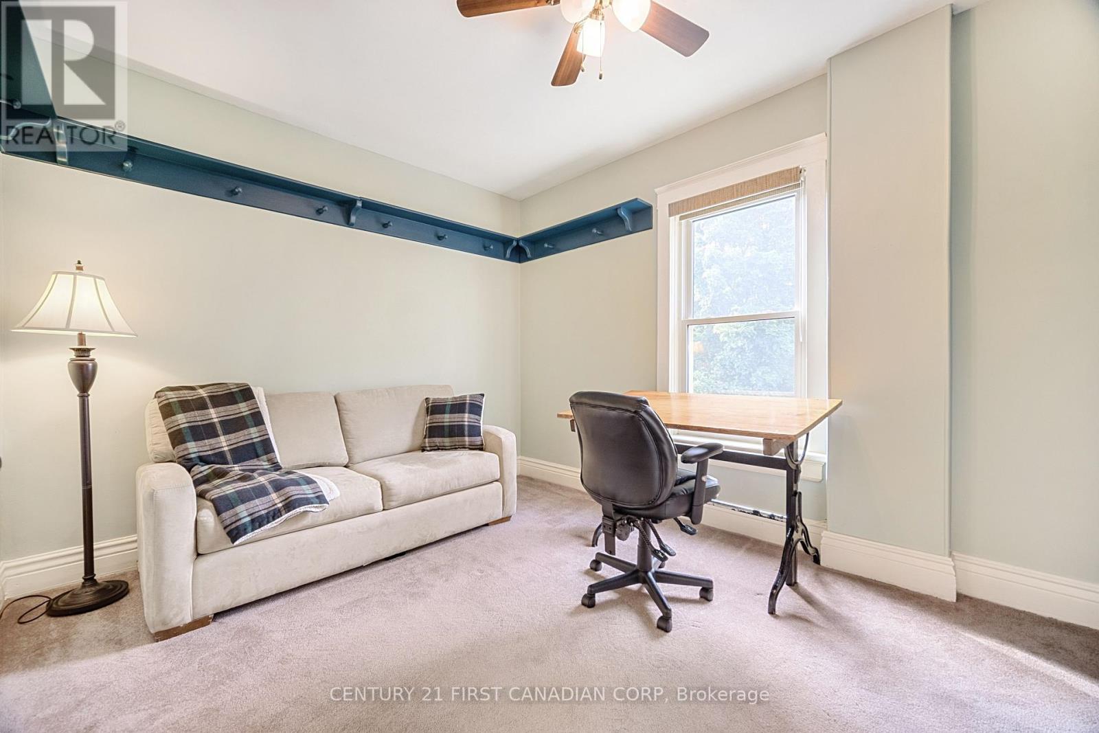 Photo 15 of 171 Mount Pleasant Avenue, London North ON
