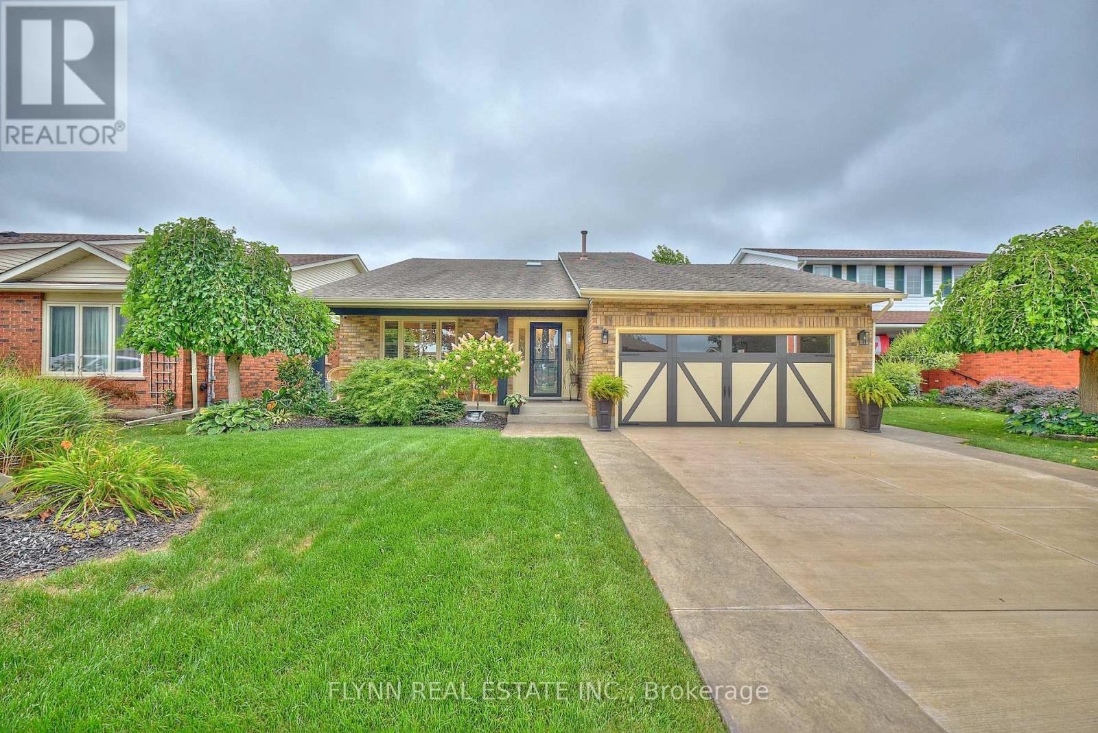 Photo 13 of 3907 Cardinal Drive, Niagara Falls ON