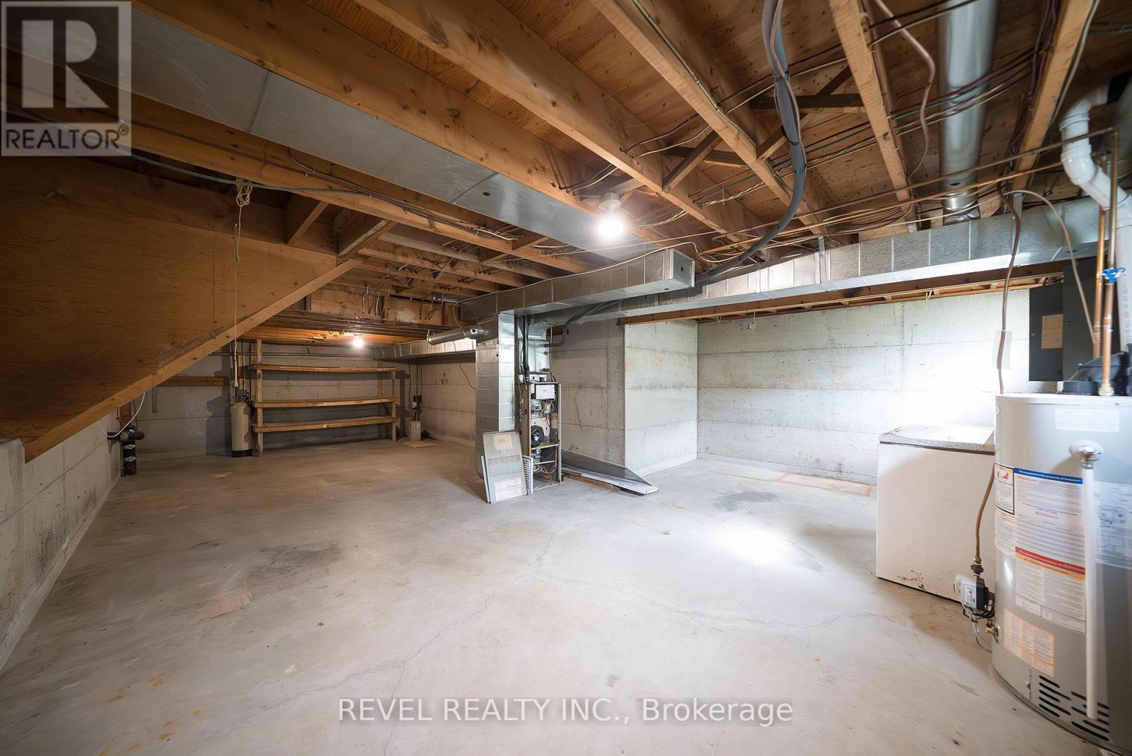 Photo 27 of 11 Glenwood Drive, Brantford ON