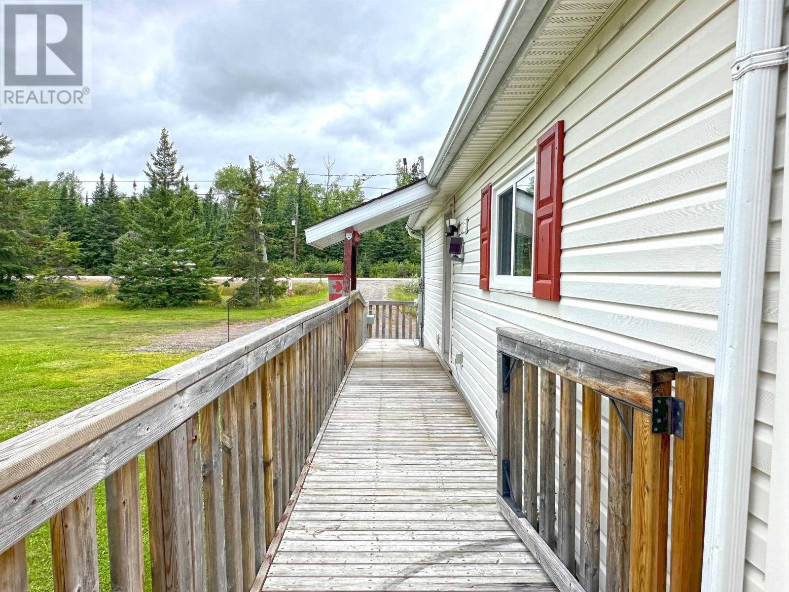 Photo 22 of 580 Hwy 11 17, Hurkett ON
