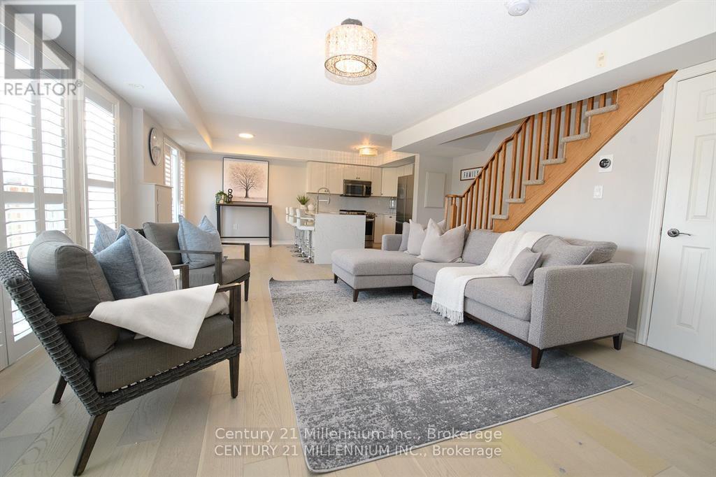 Photo 10 of 24 Joseph Trail, Collingwood ON