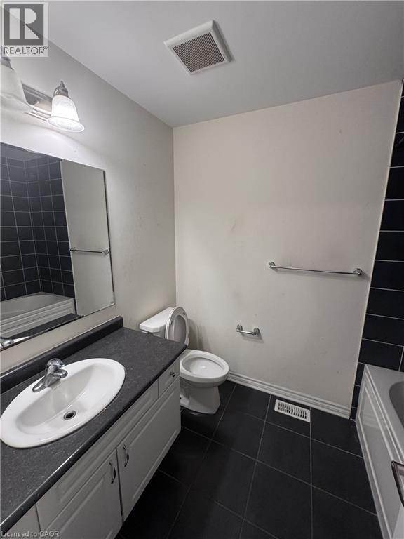 Photo 2 of 138 Watermill Street, Kitchener ON