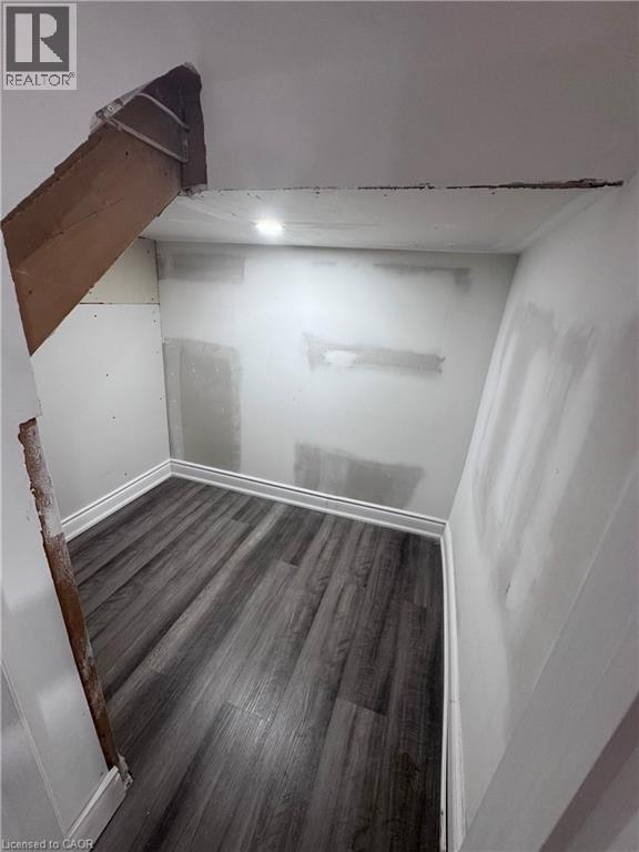 Photo 20 of 138 Watermill Street, Kitchener ON