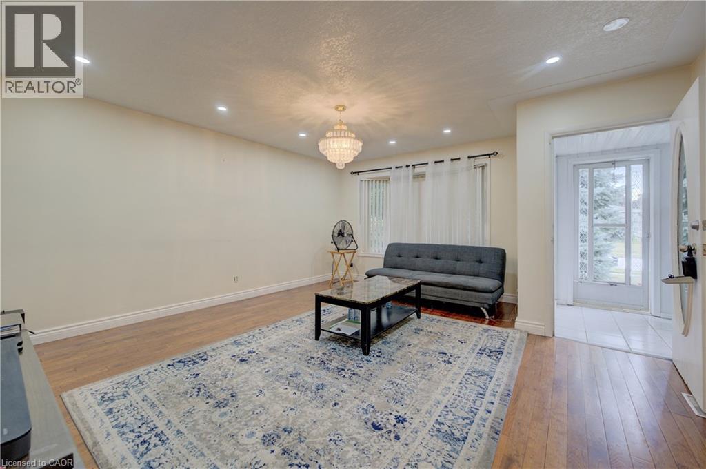 Photo 25 of 1740 Holley Crescent, Cambridge ON