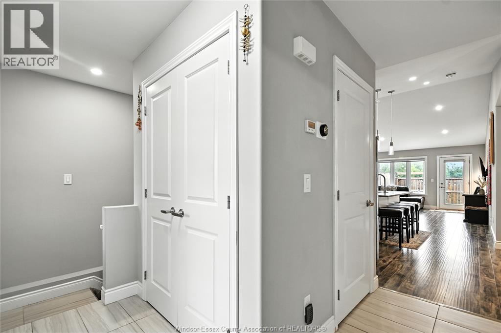 Photo 23 of 3538 Hallee Crescent, Windsor ON