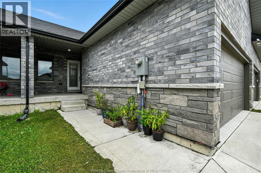 Photo 22 of 3538 Hallee Crescent, Windsor ON