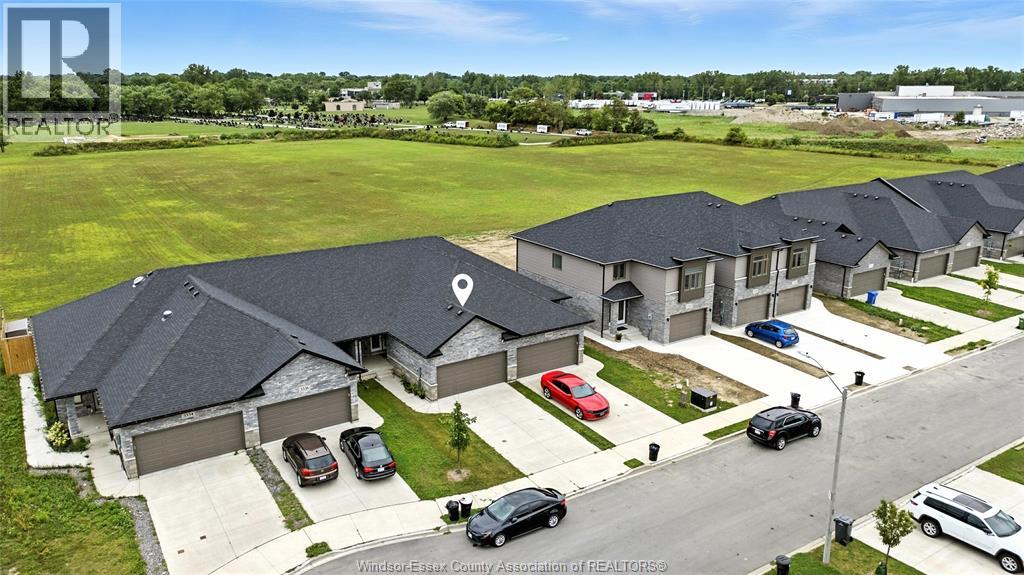 Photo 14 of 3538 Hallee Crescent, Windsor ON