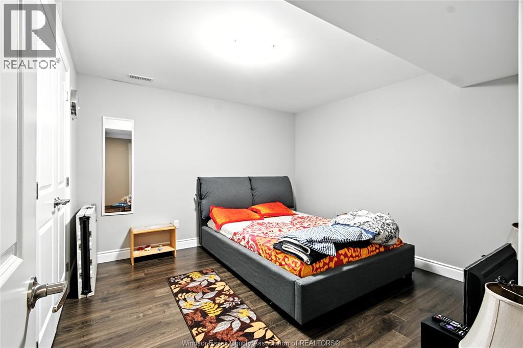 Photo 26 of 3538 Hallee Crescent, Windsor ON