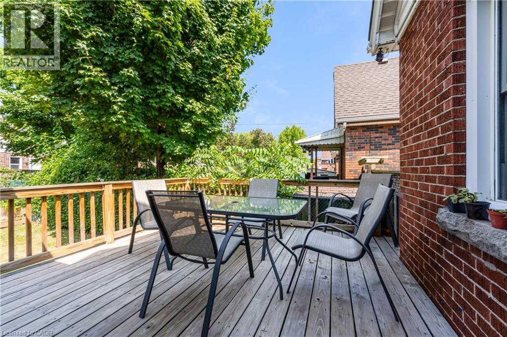 Photo 10 of 150 Garside Avenue S, Hamilton ON
