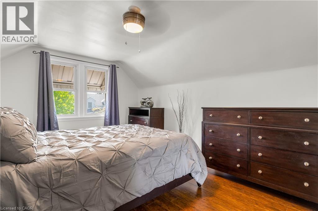 Photo 22 of 150 Garside Avenue S, Hamilton ON