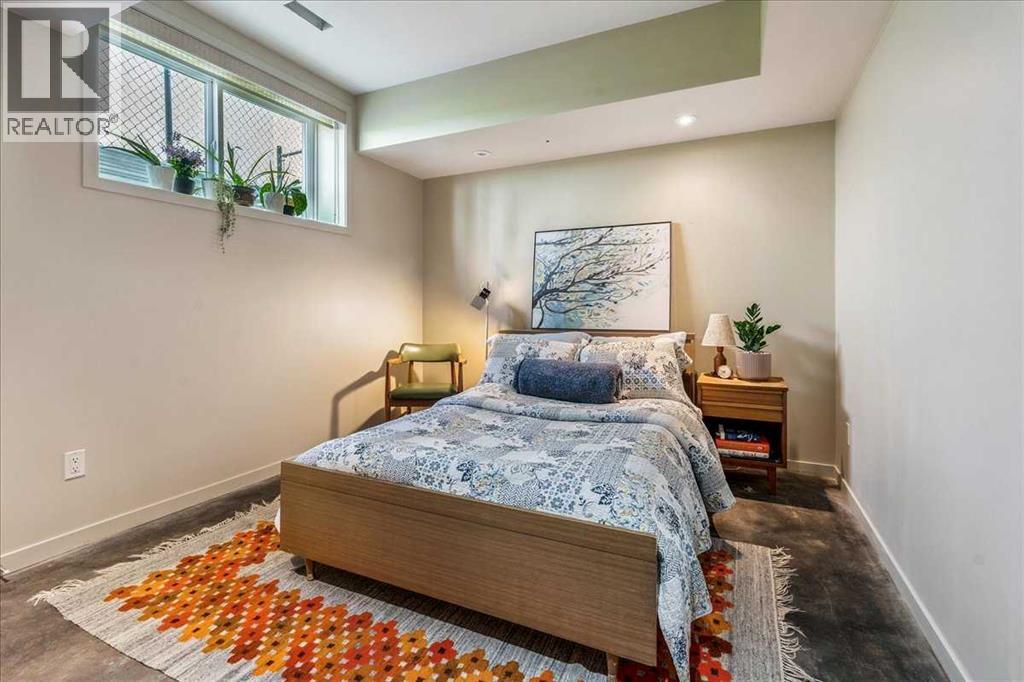 Photo 36 of 374 Discovery Ridge Way Sw, Calgary AB