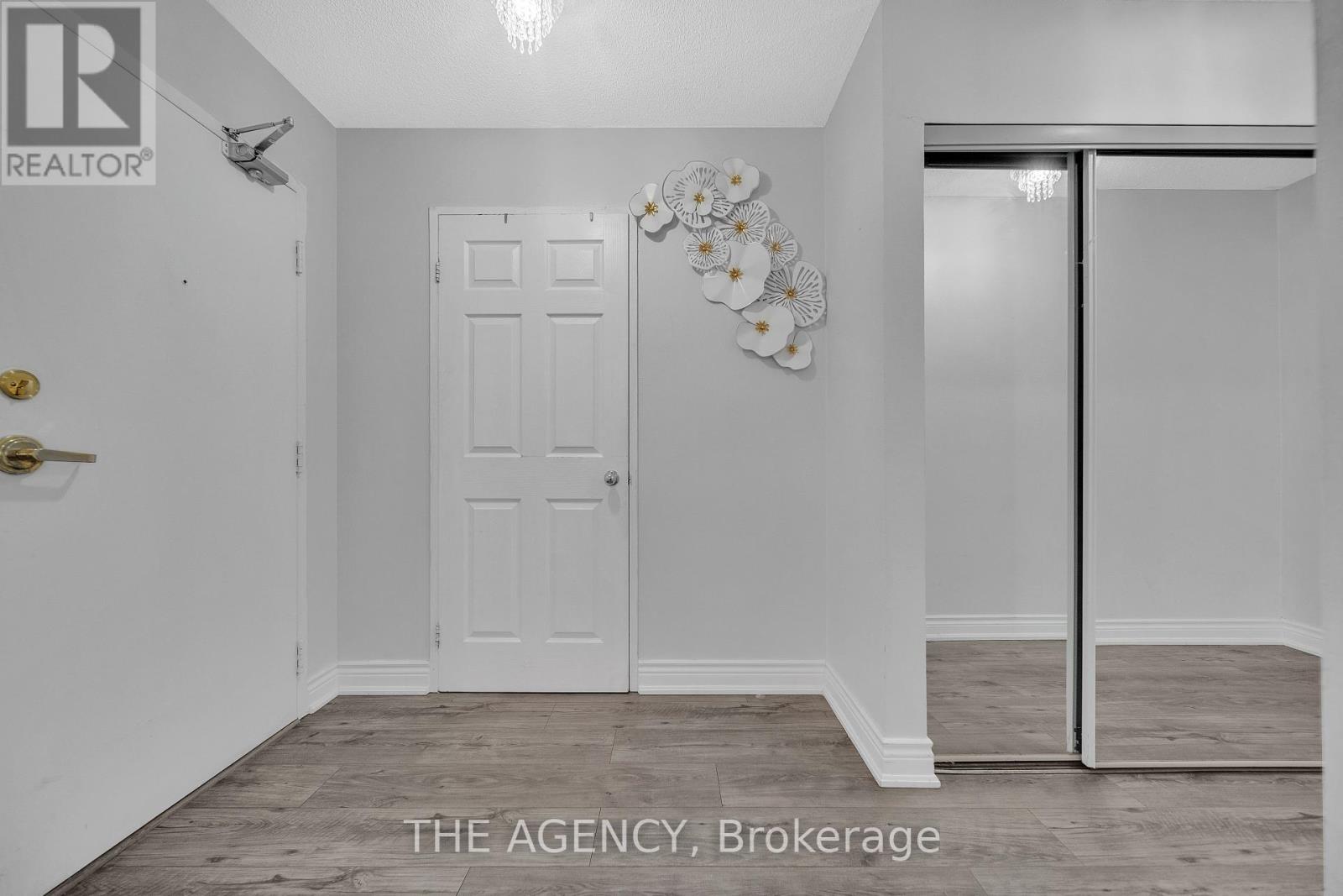 Photo 27 of 505 30 Malta Avenue, Brampton ON