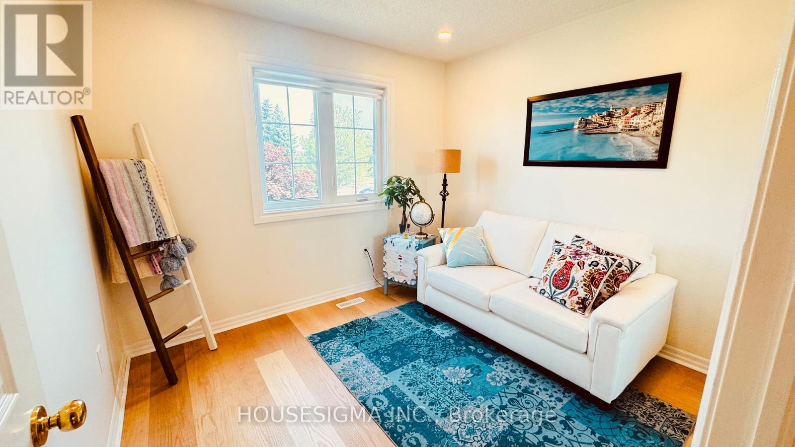 Photo 13 of 1630 Samuelson Circle, Mississauga ON