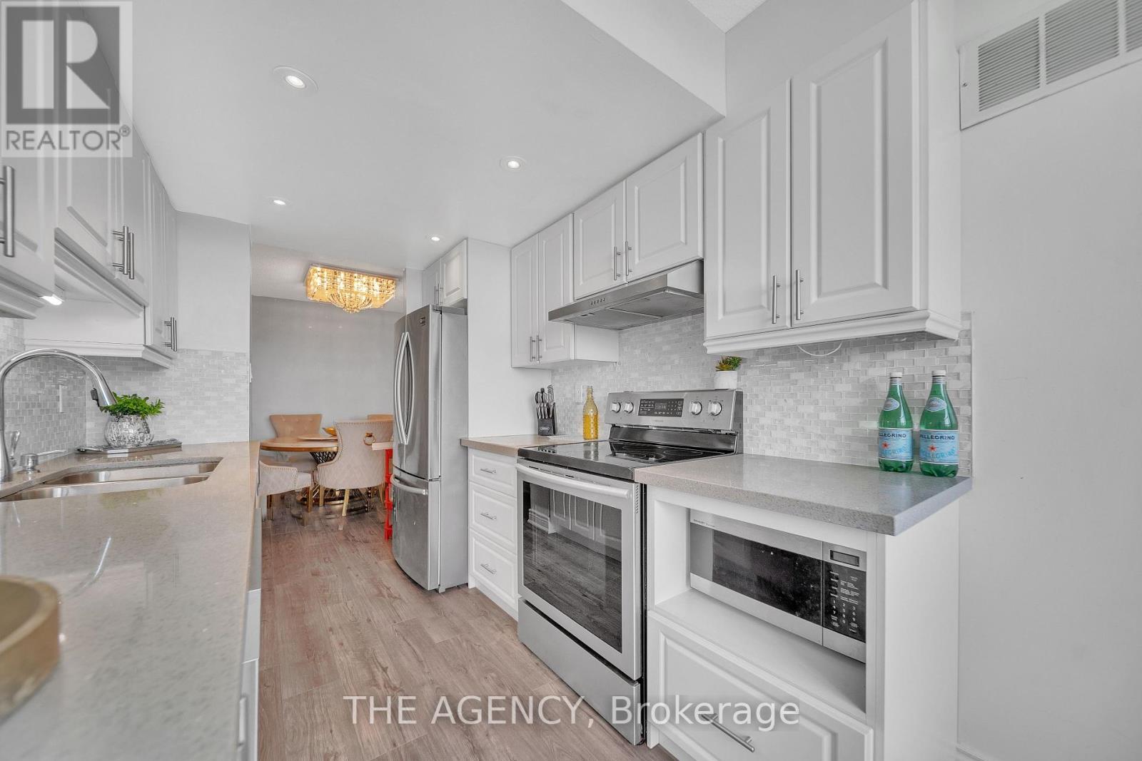 Photo 17 of 505 30 Malta Avenue, Brampton ON