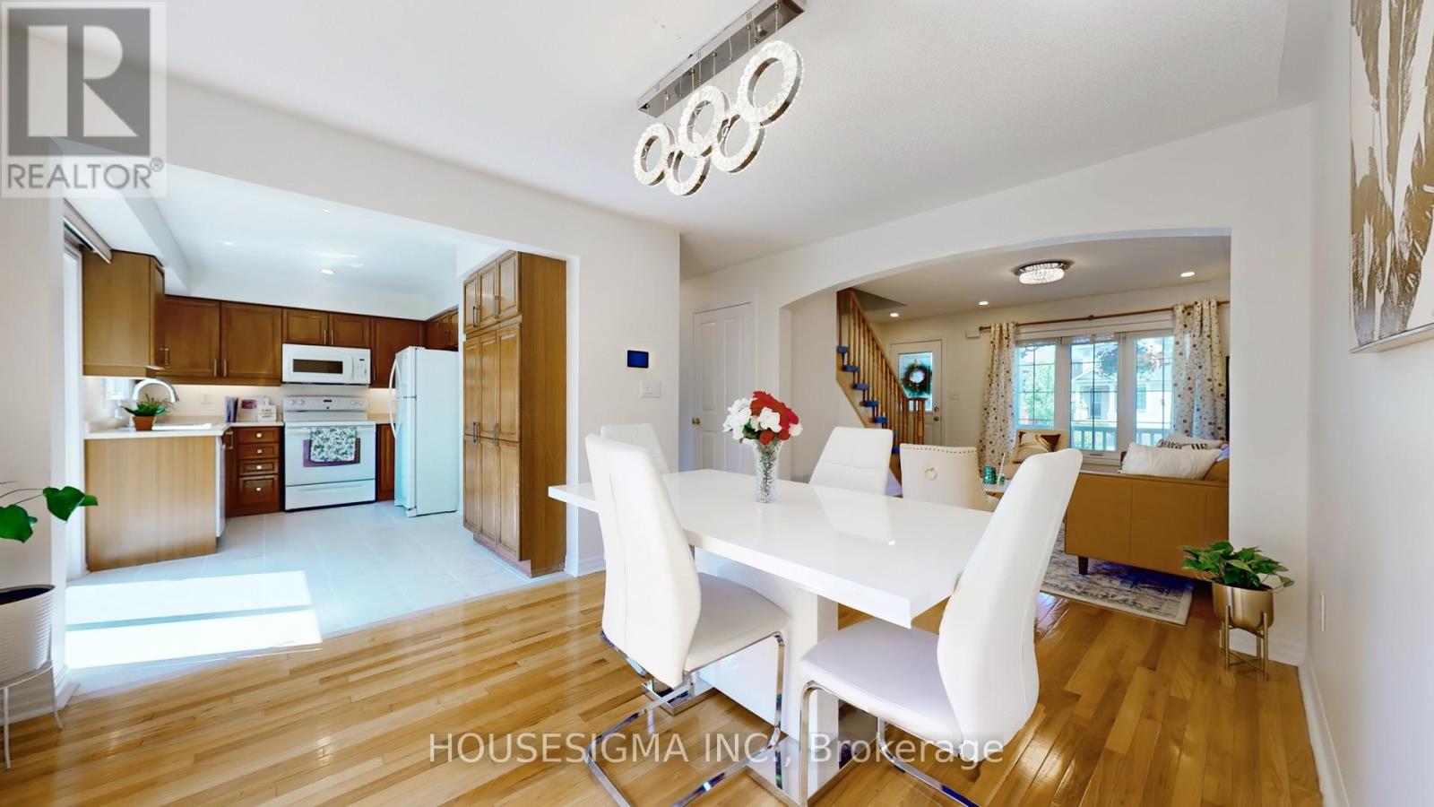 Photo 17 of 1630 Samuelson Circle, Mississauga ON