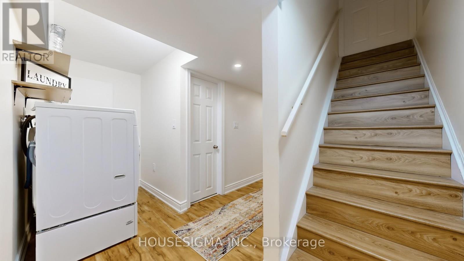 Photo 29 of 1630 Samuelson Circle, Mississauga ON