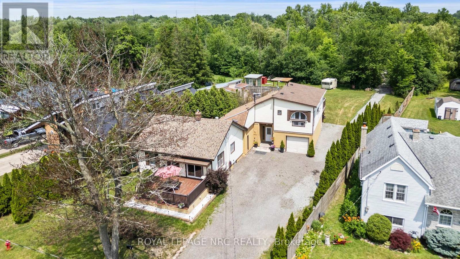 Photo 7 of 40 Kingsway, Welland ON