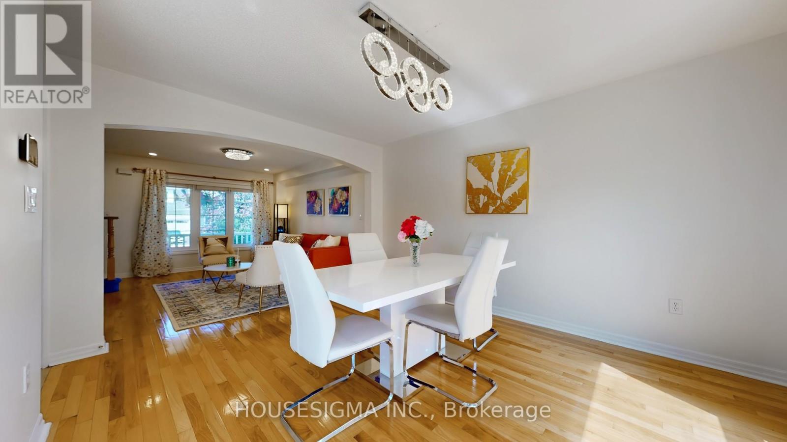 Photo 3 of 1630 Samuelson Circle, Mississauga ON