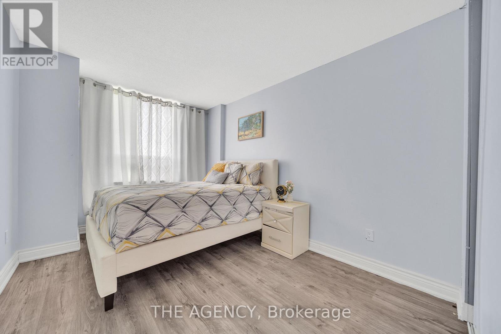 Photo 19 of 505 30 Malta Avenue, Brampton ON