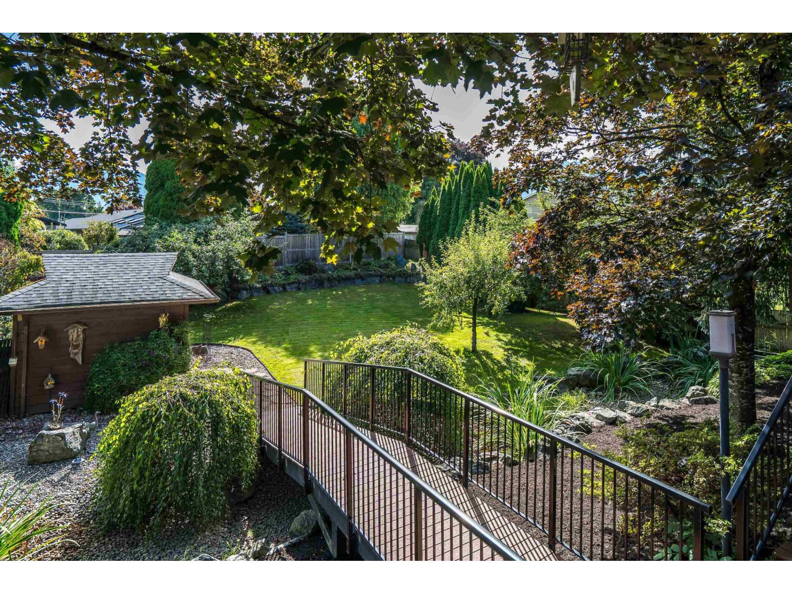 Photo 12 of 46046 Lake Drive Sardis East Vedder, Chilliwack BC